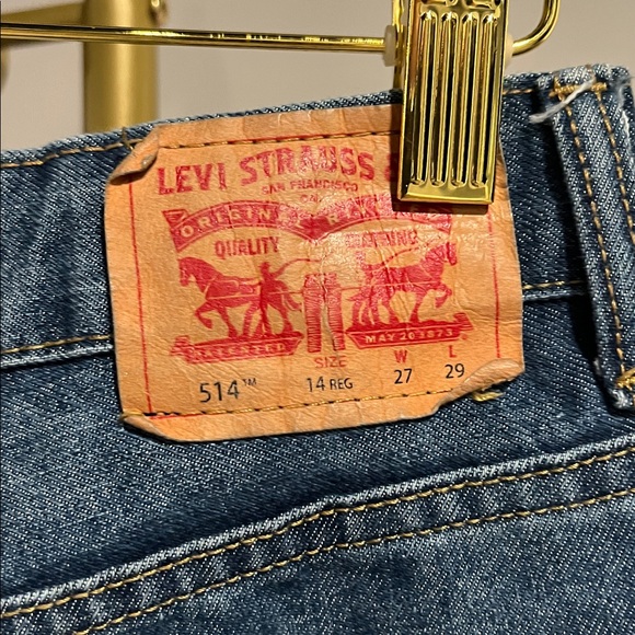 Levi’s 514 Straight Leg Jeans – Classic Fit - Picture 4 of 10